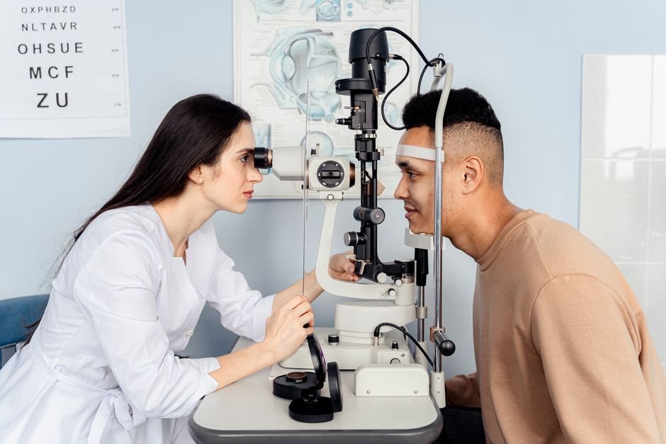 Vision and eye examination performed during an FAA medical certificate appointment.