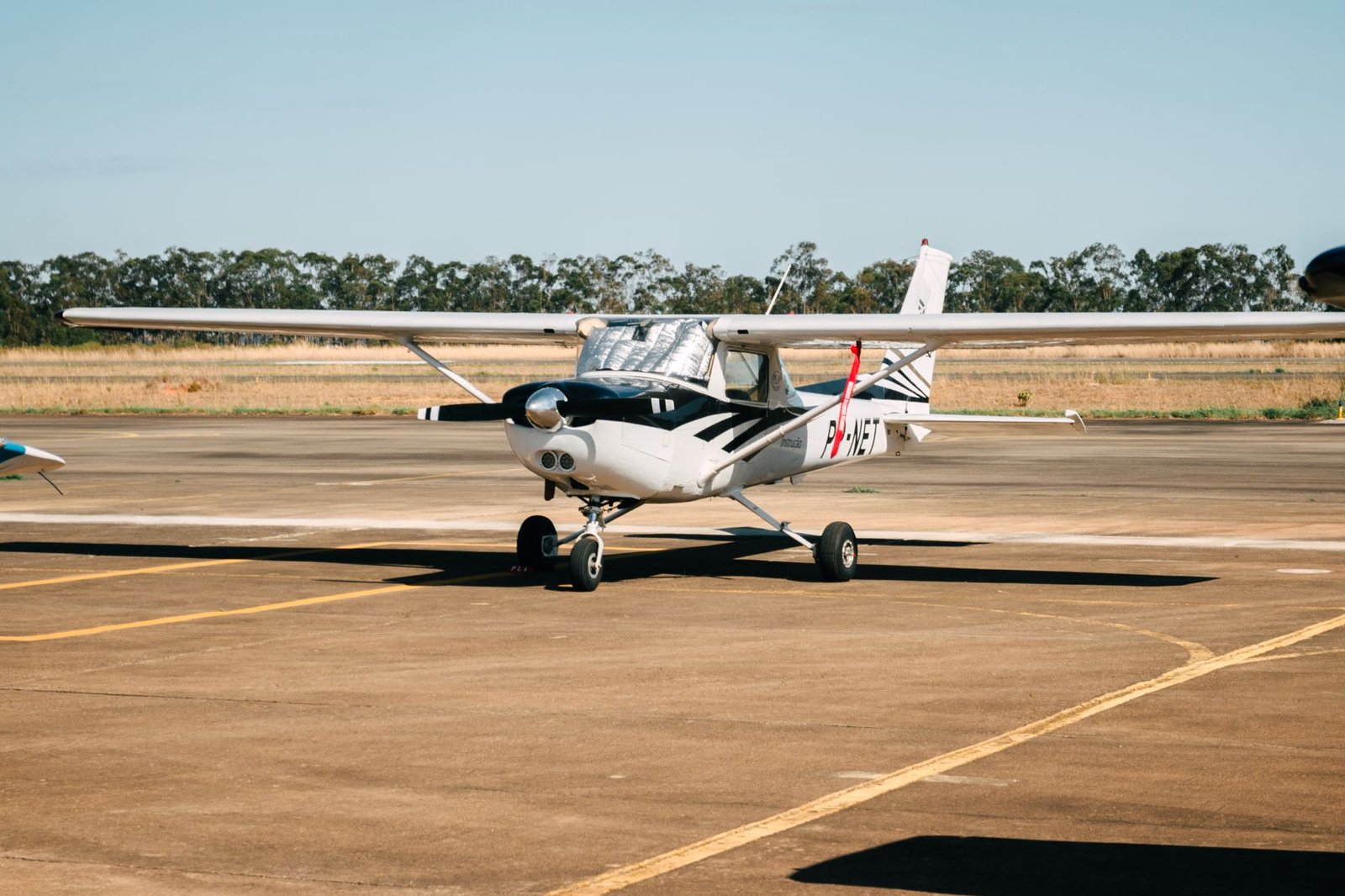 Cessna cockpit instruments during a training flight